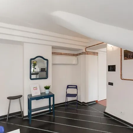 公寓 Mansarda Genovesi Nel Quartiere Di Crocetta